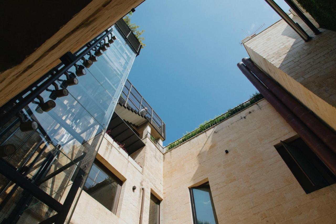 Casa 300mila * Lecce
