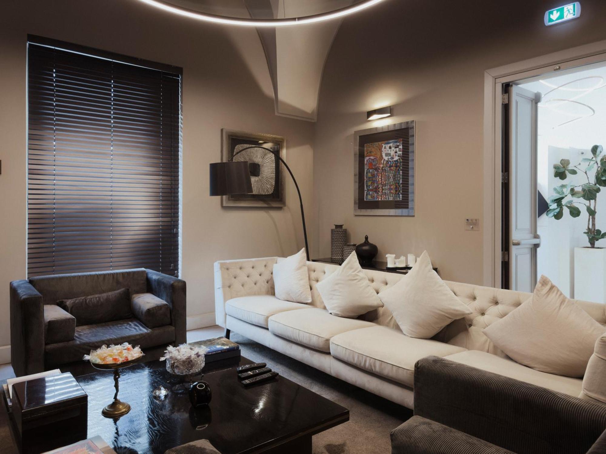 Casa 300mila Guest house Lecce